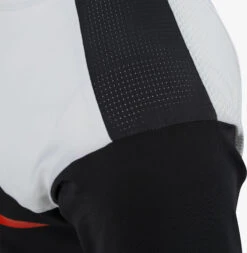 Swix Carbon LS T-shirt M -Swix 40681 12400 detail02